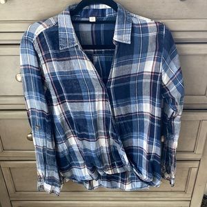 Flannel with high low detail